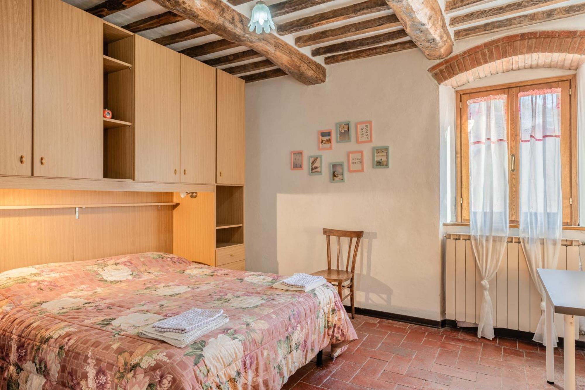 Casa Claire Apartment Prataccio ภายนอก รูปภาพ